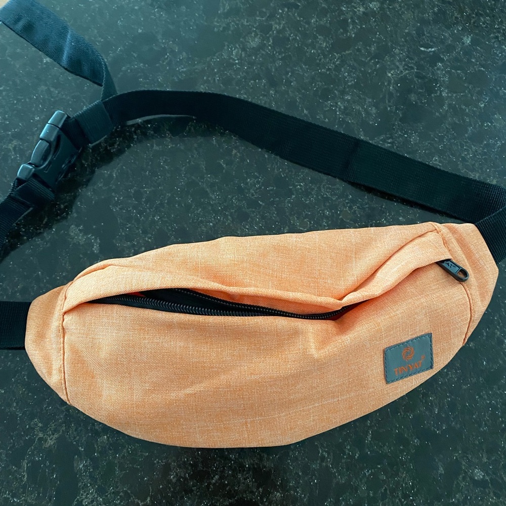 Fanny pack